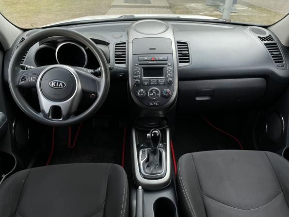 Kia Soul I Рестайлинг с пробегом 2012 года, цена 880 000 рублей, 165023 км, хэтчбек, Автокод Объявления