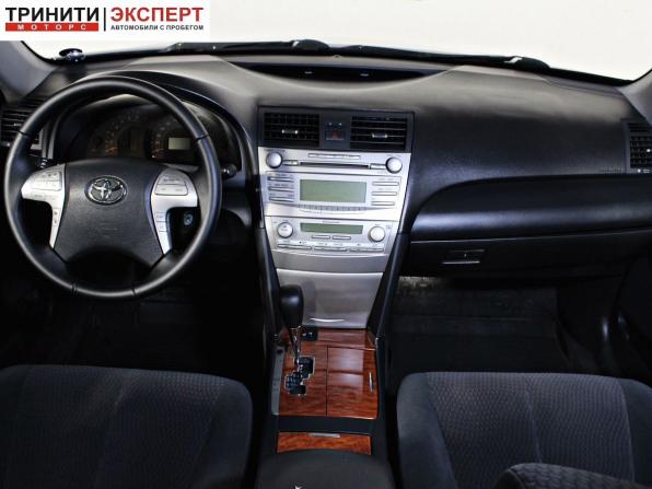 Toyota Camry VI (XV40) Рестайлинг с пробегом 2010 года, цена 1 297 000 рублей, 280828 км, седан, Автокод Объявления