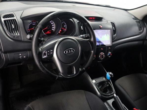 Kia Cerato II с пробегом 2011 года, цена 689 000 рублей, 425000 км, седан, Автокод Объявления