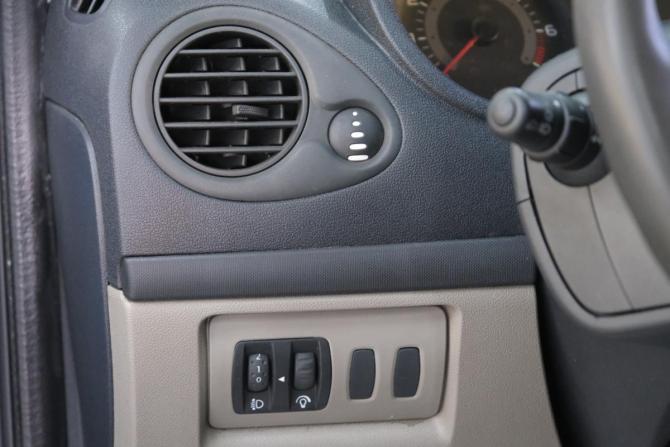 Renault Clio III с пробегом 2006 года, цена 469 000 рублей, 174900 км, хэтчбек, Автокод Объявления