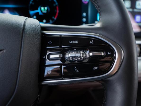 Chery Tiggo 8 Pro Max I Рестайлинг с пробегом 2023 года, цена 2 500 000 рублей, 45874 км, внедорожник, Автокод Объявления
