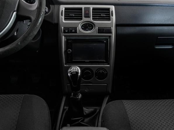 Lada (ВАЗ) Priora I с пробегом 2013 года, цена 249 000 рублей, 207805 км, хэтчбек, Автокод Объявления