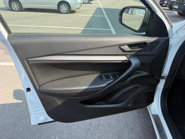 Lada (ВАЗ) Vesta I Рестайлинг (NG) с пробегом 2023 года, цена 1 145 000 рублей, 61376 км, седан, Автокод Объявления