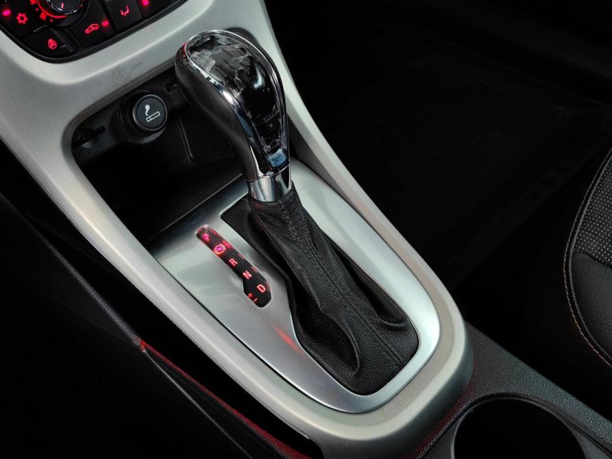 Opel Astra J Рестайлинг Москва  - изображение 19