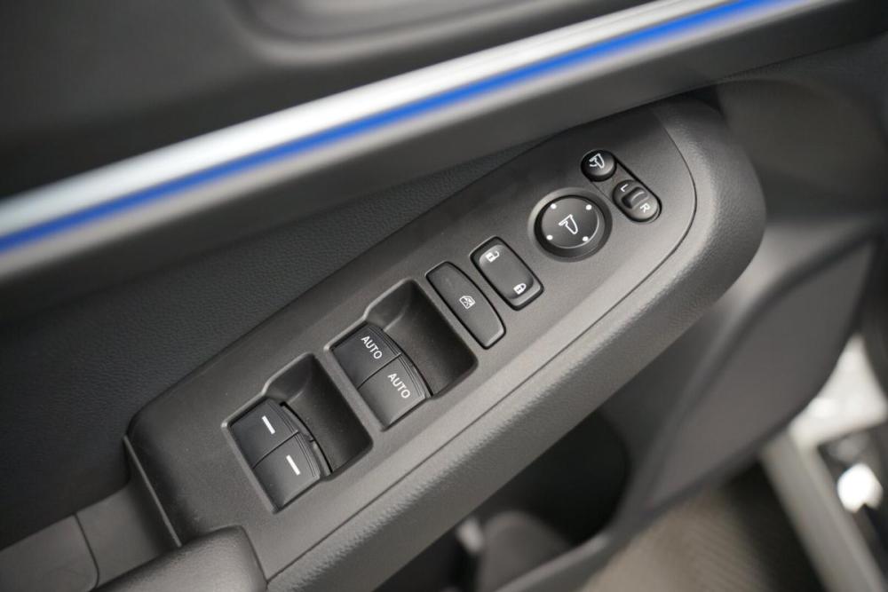 Honda e:NS1 Крым  - изображение 10