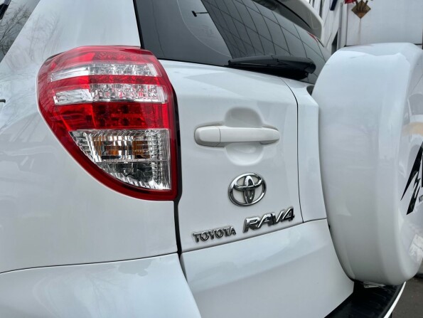 Toyota RAV4 III (XA30) с пробегом 2010 года, цена 1 277 000 рублей, 148342 км, offers.body_type.unknown, Автокод Объявления