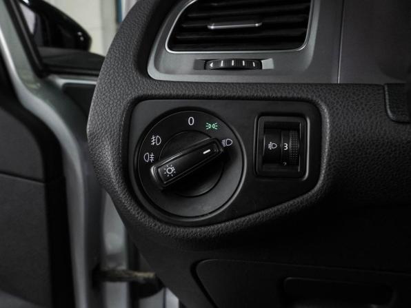 Volkswagen Golf VII с пробегом 2013 года, цена 999 000 рублей, 189392 км, хэтчбек, Автокод Объявления