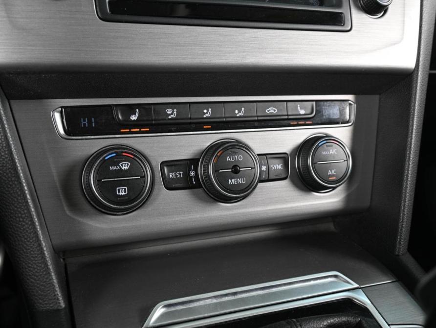 Volkswagen Passat B8 Ростов-на-Дону  - изображение 16
