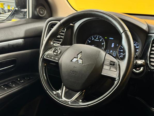 Mitsubishi Outlander III Рестайлинг 3 с пробегом 2019 года, цена 2 149 000 рублей, 108750 км, внедорожник, Автокод Объявления