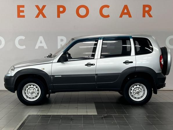 Chevrolet Niva I Рестайлинг с пробегом 2011 года, цена 475 000 рублей, 154324 км, внедорожник, Автокод Объявления