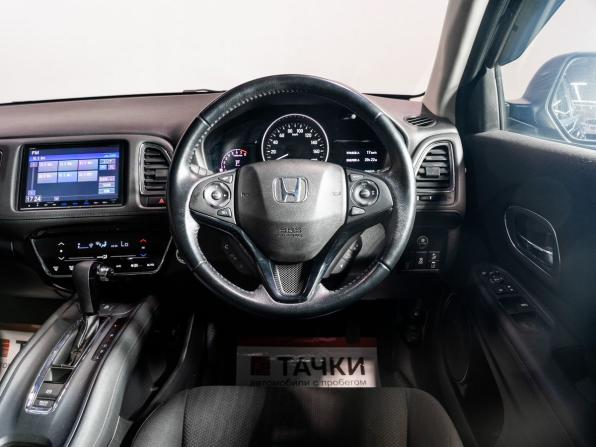 Honda Vezel I с пробегом 2017 года, цена 1 675 000 рублей, 97000 км, внедорожник, Автокод Объявления