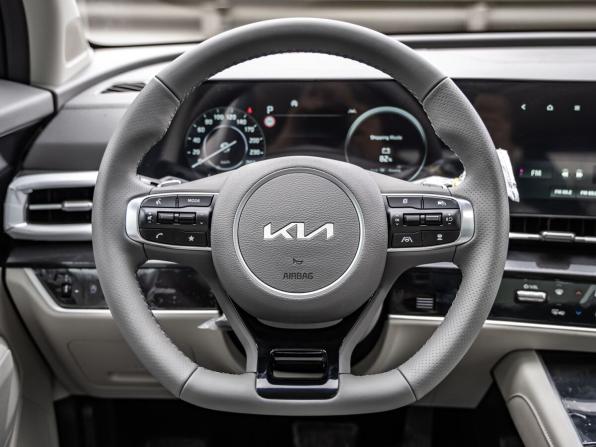 Kia Sportage (China) III (NP) Рестайлинг с пробегом 2026 года, цена 4 279 000 рублей, 15 км, внедорожник, Автокод Объявления