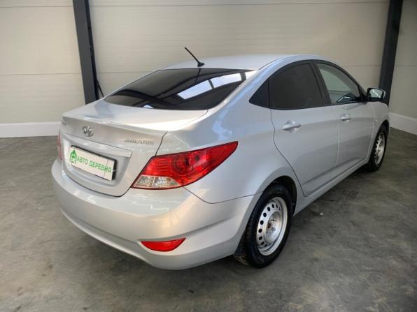 Hyundai Solaris I с пробегом 2013 года, цена 880 000 рублей, 120000 км, седан, Автокод Объявления