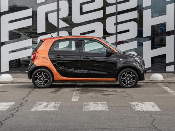 Smart Forfour II с пробегом 2016 года, цена 860 000 рублей, 118608 км, хэтчбек, Автокод Объявления