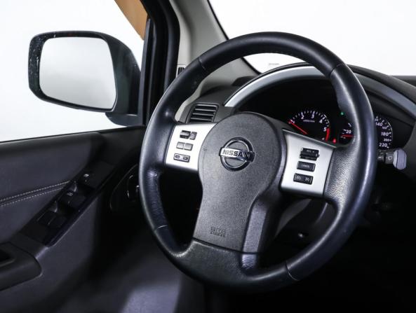 Nissan Pathfinder III Рестайлинг с пробегом 2010 года, цена 1 290 000 рублей, 219450 км, внедорожник, Автокод Объявления