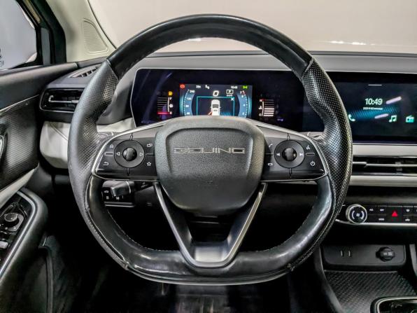 BAIC U5 Plus с пробегом 2024 года, цена 825 000 рублей, 174606 км, седан, Автокод Объявления