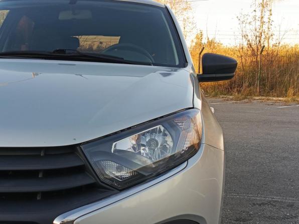 Lada (ВАЗ) Granta I Рестайлинг с пробегом 2020 года, цена 700 000 рублей, 28806 км, хэтчбек, Автокод Объявления