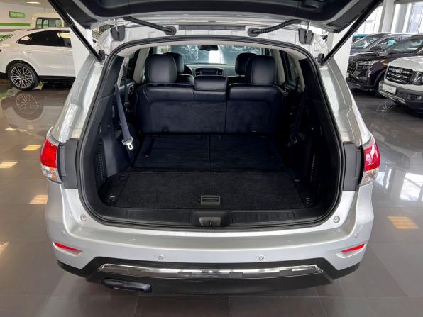 Nissan Pathfinder IV с пробегом 2015 года, цена 1 795 000 рублей, 163124 км, внедорожник, Автокод Объявления