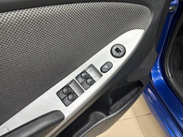 Hyundai Solaris I с пробегом 2013 года, цена 600 000 рублей, 176745 км, хэтчбек, Автокод Объявления