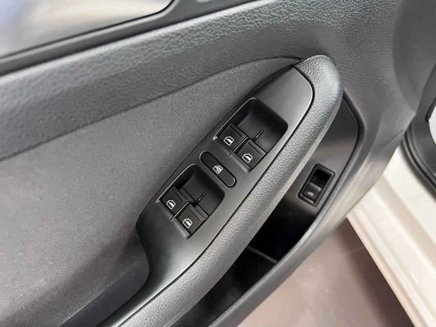 Volkswagen Jetta VI Тверь  - изображение 16