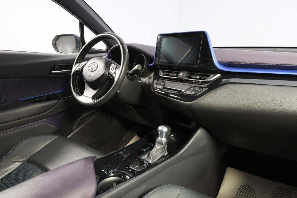 Toyota C-HR I Рестайлинг Новосибирск  - изображение 17