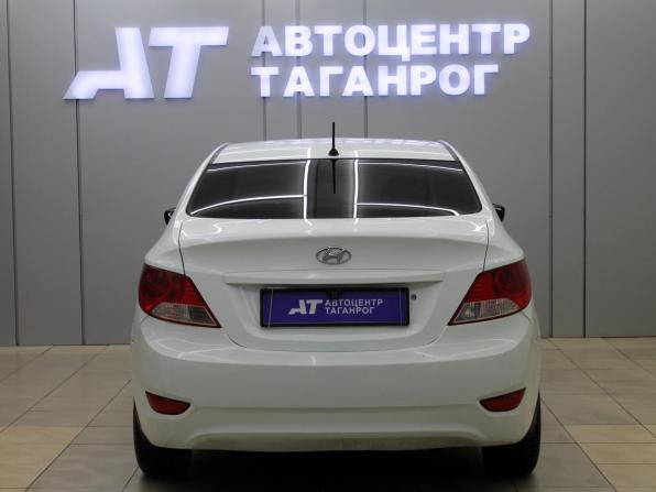 Hyundai Solaris I с пробегом 2013 года, цена 749 000 рублей, 226000 км, седан, Автокод Объявления