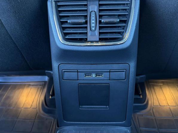 Skoda Octavia III (A7) Рестайлинг с пробегом 2019 года, цена 2 077 000 рублей, 60690 км, лифтбек, Автокод Объявления