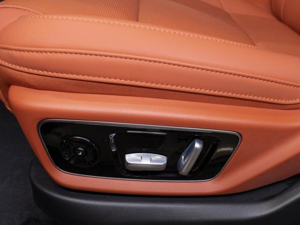 Li Auto (Lixiang) L7 I Рестайлинг с пробегом 2025 года, цена 7 750 000 рублей, 30 км, внедорожник, Автокод Объявления