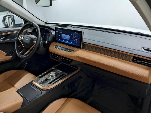 Haval Jolion I с пробегом 2022 года, цена 1 790 000 рублей, 52692 км, внедорожник, Автокод Объявления