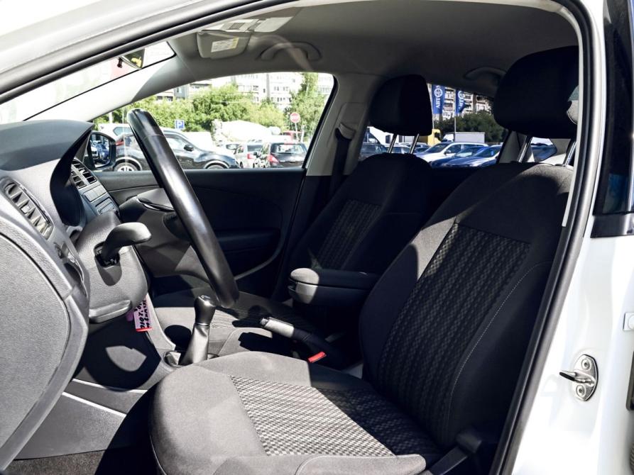Volkswagen Polo V Рестайлинг Екатеринбург  - изображение 14