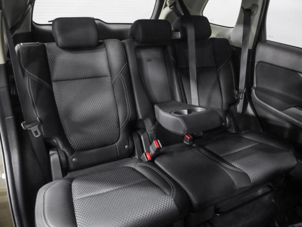 Mitsubishi Outlander III Рестайлинг 3 с пробегом 2020 года, цена 2 249 000 рублей, 129989 км, внедорожник, Автокод Объявления