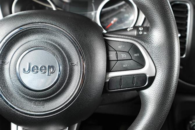 Jeep Compass II с пробегом 2018 года, цена 2 159 000 рублей, 117000 км, внедорожник, Автокод Объявления