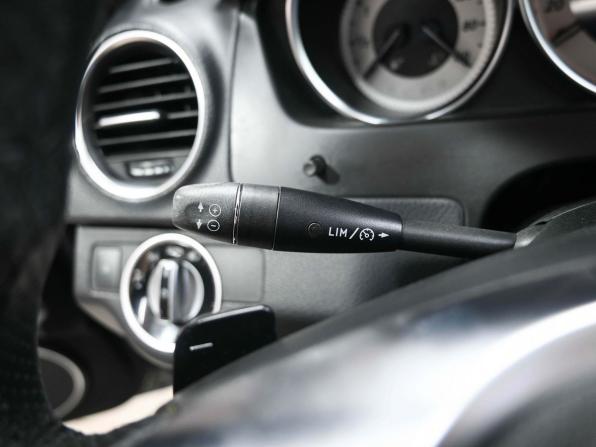 Mercedes-Benz C-Класс III (W204) Рестайлинг с пробегом 2012 года, цена 1 449 900 рублей, 230000 км, седан, Автокод Объявления