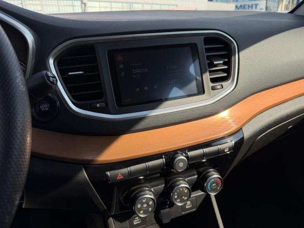 Lada (ВАЗ) Vesta I Рестайлинг (NG) с пробегом 2023 года, цена 1 300 000 рублей, 44986 км, седан, Автокод Объявления