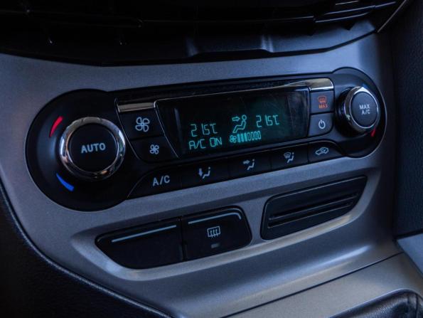 Ford Focus III с пробегом 2012 года, цена 899 000 рублей, 141007 км, седан, Автокод Объявления