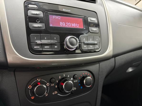Renault Logan II Рестайлинг с пробегом 2022 года, цена 1 298 000 рублей, 46647 км, седан, Автокод Объявления