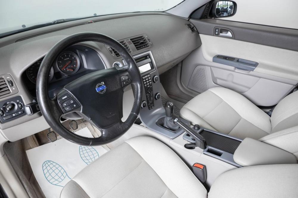 Volvo S40 II Рестайлинг Пермь  - изображение 8