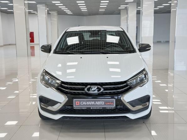 Lada (ВАЗ) Vesta I Рестайлинг (NG) с пробегом 2024 года, цена 1 099 000 рублей, 32415 км, седан, Автокод Объявления