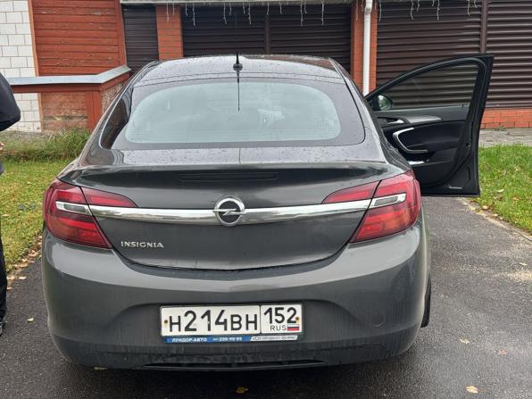 Opel Insignia I Рестайлинг с пробегом 2013 года, цена 989 000 рублей, 146686 км, лифтбек, Автокод Объявления
