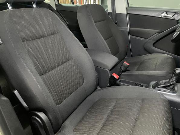 Volkswagen Tiguan I Рестайлинг с пробегом 2012 года, цена 1 250 000 рублей, 228728 км, внедорожник, Автокод Объявления