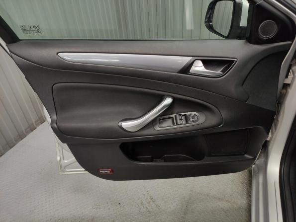 Ford Mondeo IV Рестайлинг с пробегом 2011 года, цена 667 000 рублей, 186277 км, седан, Автокод Объявления