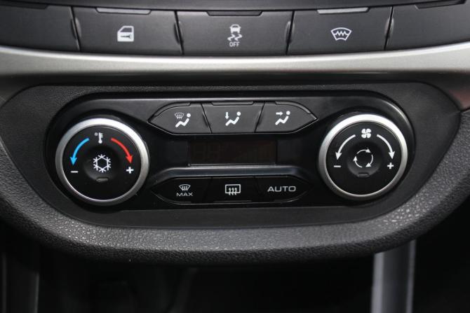 Lada (ВАЗ) Vesta I с пробегом 2019 года, цена 1 117 000 рублей, 100299 км, универсал, Автокод Объявления