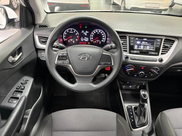 Hyundai Solaris II Рестайлинг с пробегом 2022 года, цена 1 514 000 рублей, 110806 км, седан, Автокод Объявления