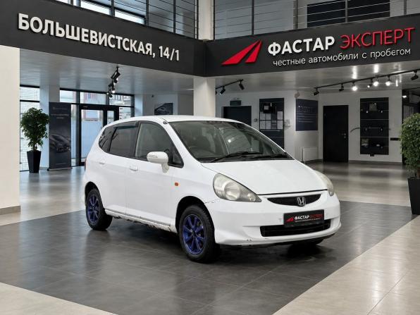 Honda Fit I с пробегом 2005 года, цена 281 000 рублей, 246774 км, хэтчбек, Автокод Объявления
