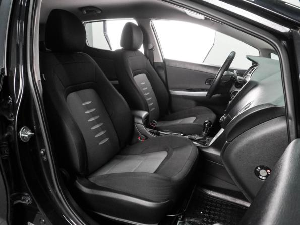 Kia Ceed II с пробегом 2013 года, цена 1 049 000 рублей, 233144 км, хэтчбек, Автокод Объявления