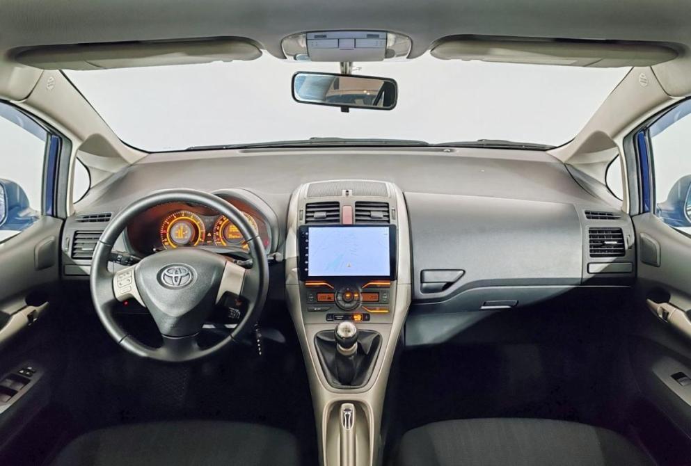 Toyota Auris I Ярославль  - изображение 10