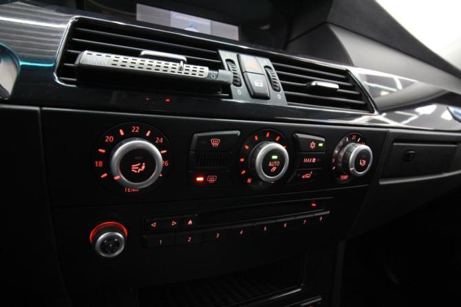 BMW 5 серии V (E60/E61) Рестайлинг с пробегом 2008 года, цена 1 150 000 рублей, 220000 км, седан, Автокод Объявления