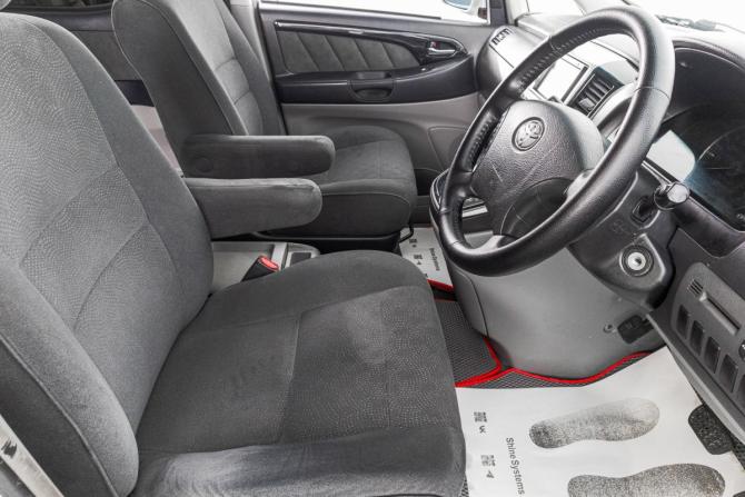 Toyota Alphard I Рестайлинг с пробегом 2008 года, цена 1 899 000 рублей, 444000 км, минивэн, Автокод Объявления