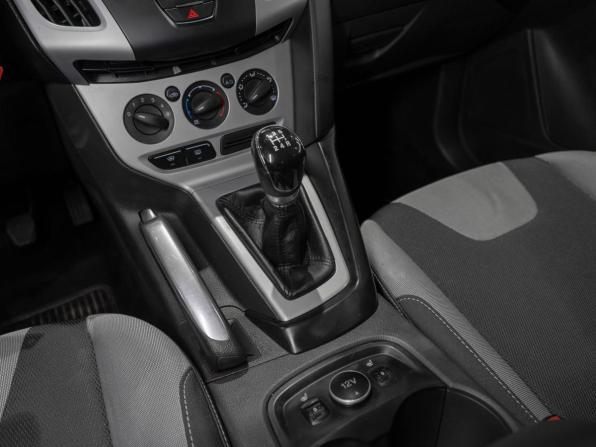 Ford Focus III с пробегом 2013 года, цена 795 000 рублей, 154824 км, седан, Автокод Объявления