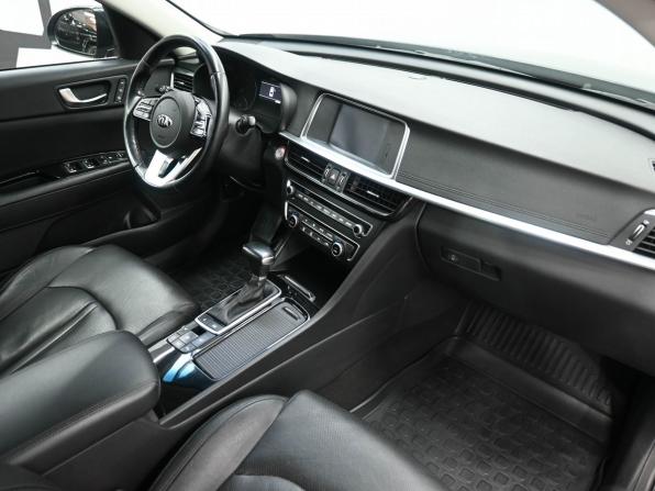 Kia Optima IV Рестайлинг с пробегом 2019 года, цена 2 179 900 рублей, 65536 км, седан, Автокод Объявления